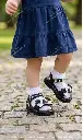 mellow-shoes-girls-Black-lace-bow-sandal-6011-on-foot-view.webp