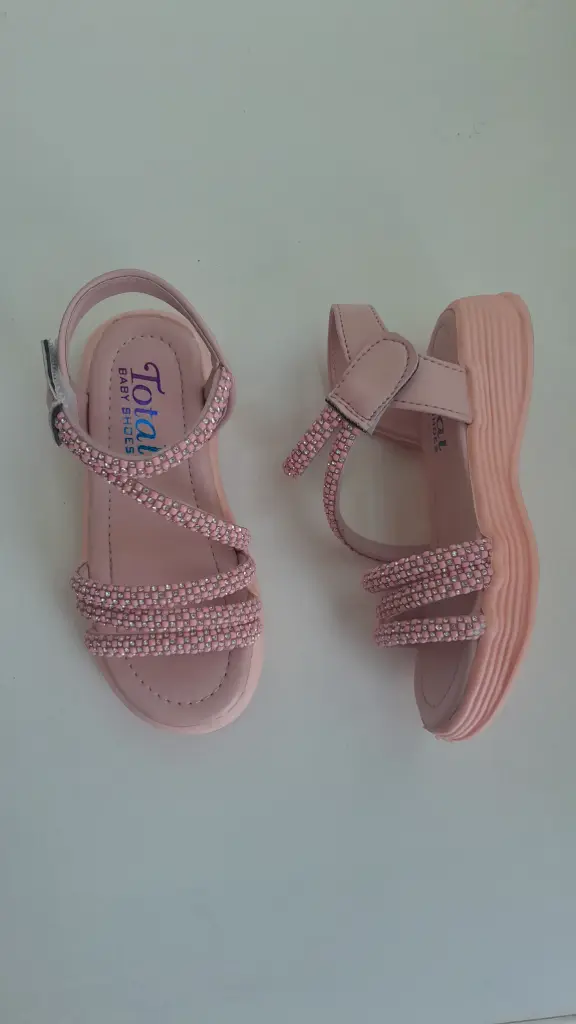 23 Pink Fancy Sandals Kids