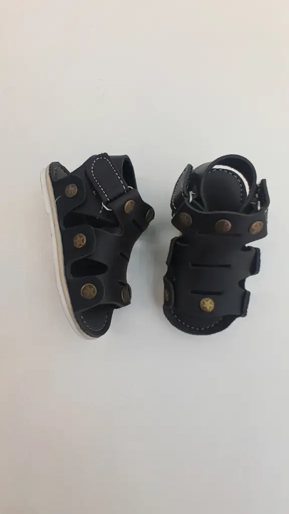 42 Children Summer Shoes Black