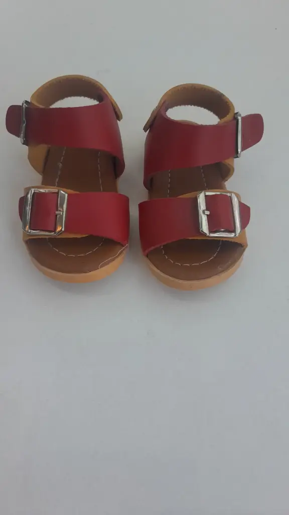 38 Children Red Sandals