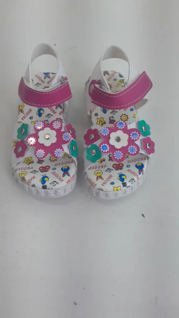 37 Medona Sandals Pink