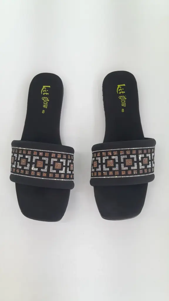 85 Black Flat Fancy Chappal