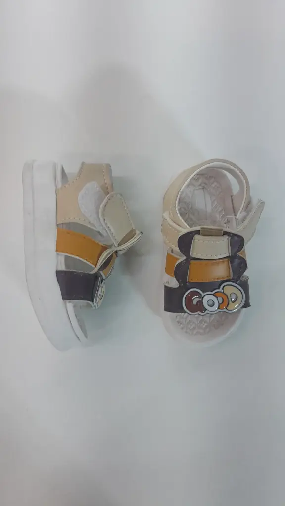 96 Brown Kids Sandals