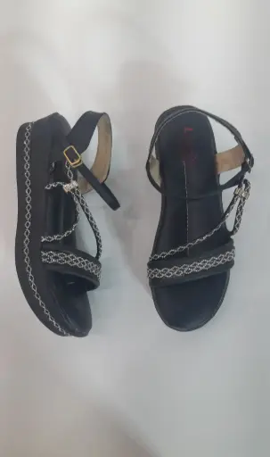 Foamy Bed Sole Black Fancy Sandals