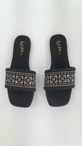 85 Black Flat Fancy Chappal